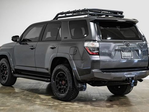 Used 2022 Toyota 4Runner SR5 Premium w/ Moonroof Package image 12