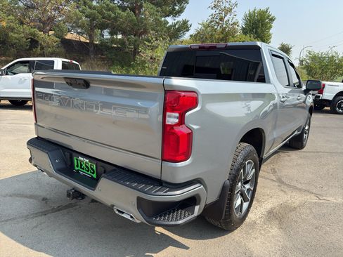 Used 2025 Chevrolet Silverado 1500 RST AWD/4WD image 7