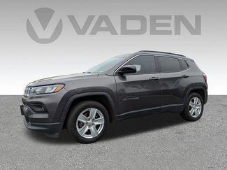 Used 2022 Jeep Compass Latitude w/ Convenience Group video 2