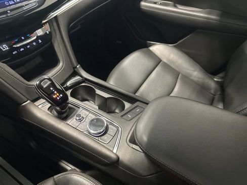 Used 2020 Cadillac XT6 Sport image 31