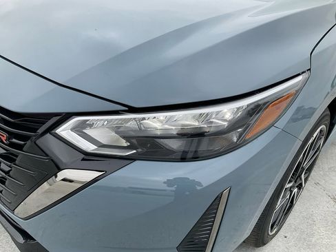 Certified 2025 Nissan Sentra SR image 34