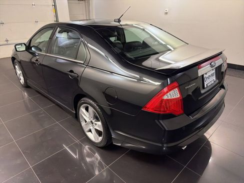 Used 2010 Ford Fusion Sport FWD image 4