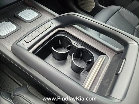New 2027 Kia Telluride SX Prestige AWD/4WD image 19