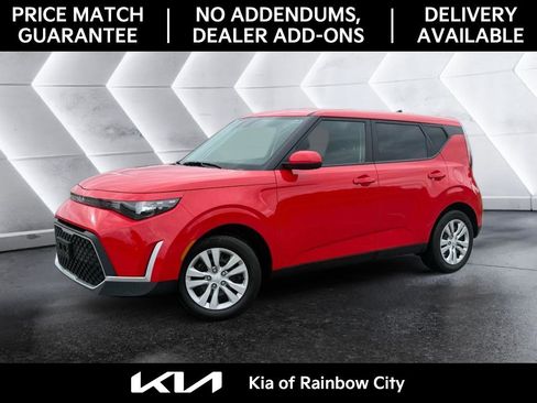 Used 2024 Kia Soul LX FWD image 4