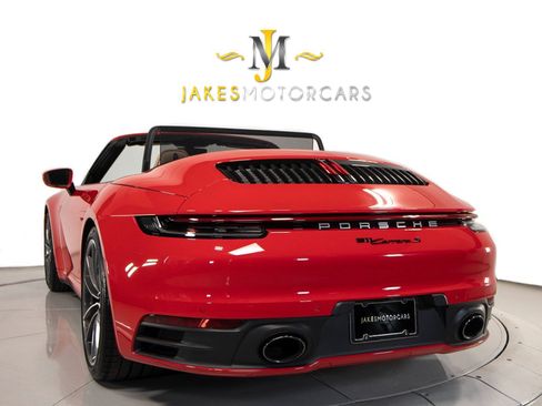 Used 2021 Porsche 911 Carrera S image 8