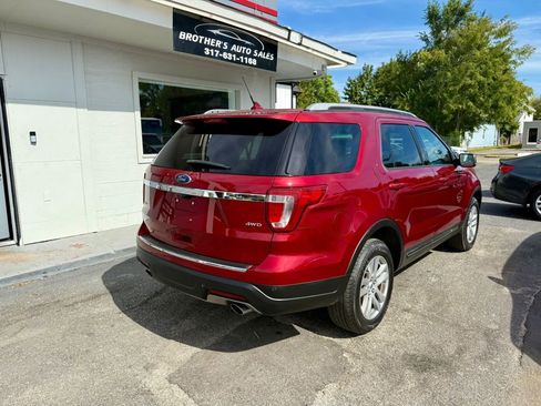 Used 2018 Ford Explorer XLT w/ Equipment Group 202A image 12
