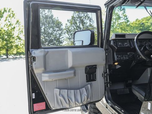 Used 2003 HUMMER H1 4-Door Open Top AWD/4WD image 34