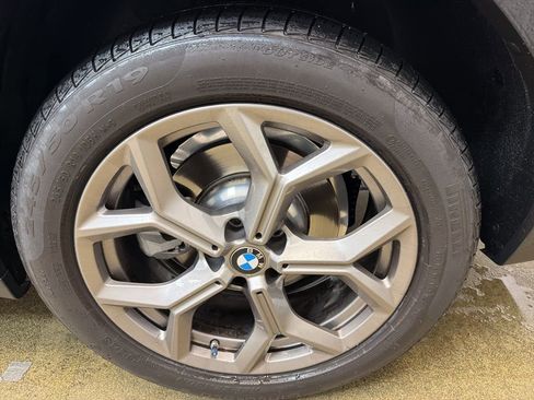 Used 2022 BMW X4 xDrive30i w/ Convenience Package AWD/4WD image 18