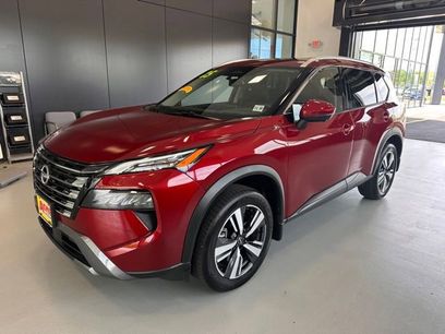 Certified 2025 Nissan Rogue SL w/ Tech Package