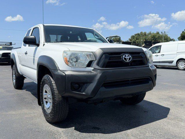 Used 2013 Toyota Tacoma PreRunner w/ Convenience Pkg RWD image 4