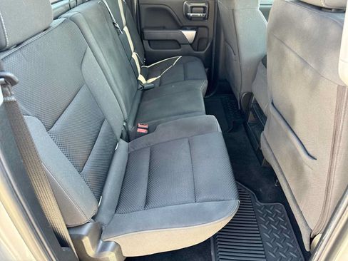 Used 2018 Chevrolet Silverado 1500 LT w/ All Star Edition AWD/4WD image 19