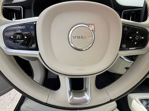 Used 2026 Volvo XC90 B6 Ultra w/ Protection Package AWD/4WD image 25