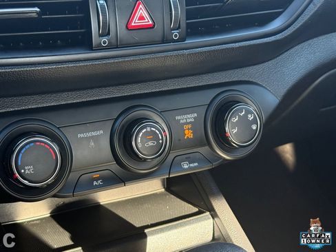 Used 2022 Kia Forte LXS image 26