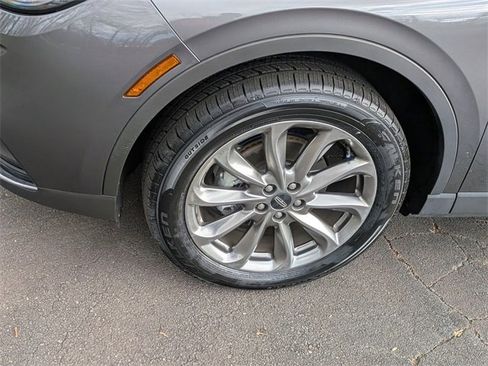 Used 2022 Lincoln Corsair FWD w/ Premium Package image 10