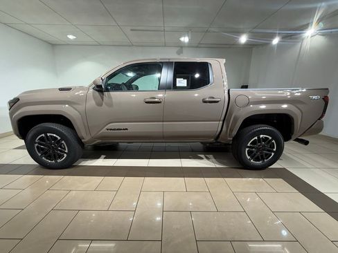 New 2026 Toyota Tacoma TRD Sport AWD/4WD image 2