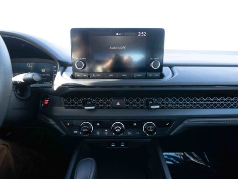 Used 2024 Honda Accord EX image 17