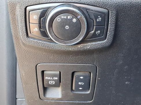 Used 2017 Ford F150 XLT w/ Equipment Group 302A Luxury image 14