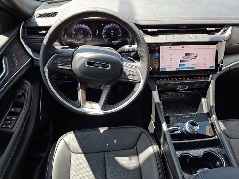 New 2026 Jeep Grand Cherokee Limited AWD/4WD image 7