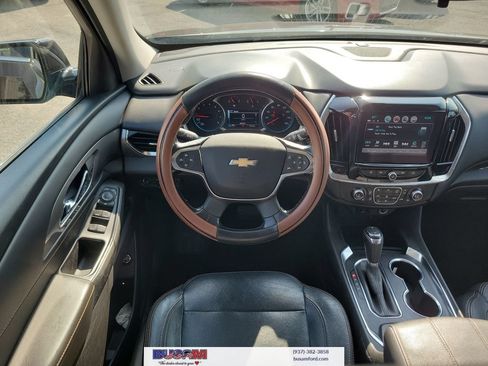 Used 2018 Chevrolet Traverse LT AWD/4WD image 8