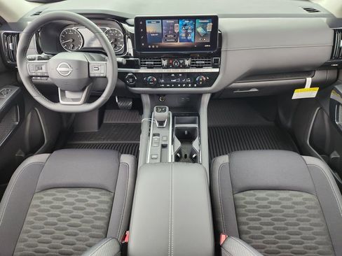 New 2026 Nissan Pathfinder SV image 18