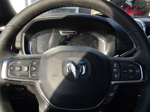 Used 2026 RAM 2500 Laramie AWD/4WD image 5