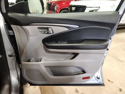 Used 2022 Honda Pilot Special Edition image 36