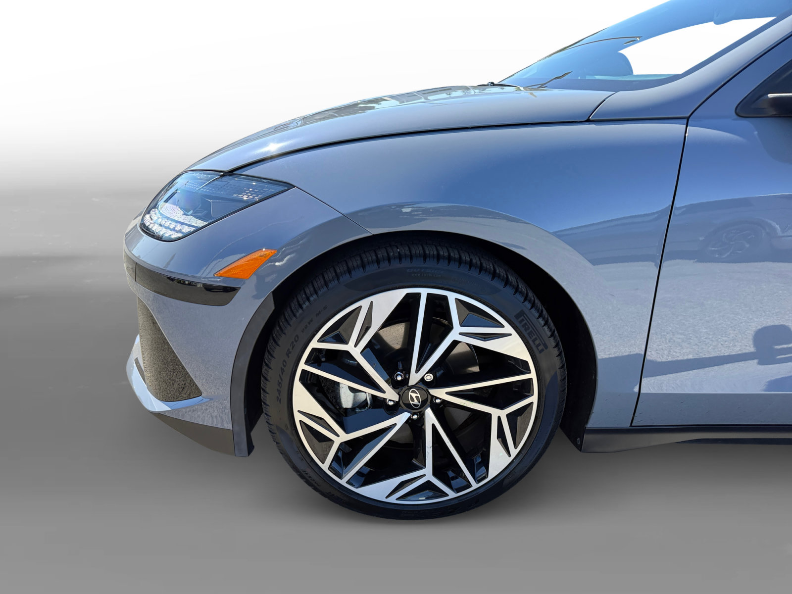 Certified 2025 Hyundai Ioniq 6 SEL RWD image 9