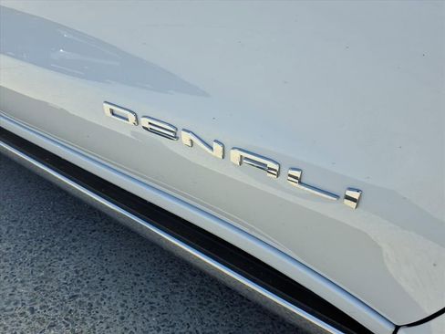 New 2026 GMC Sierra 1500 Denali w/ Denali Reserve Package image 11