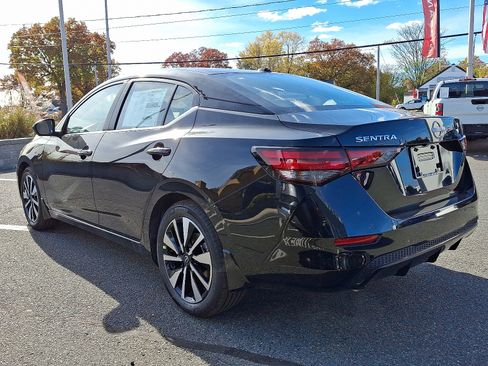 New 2025 Nissan Sentra SV w/ SV Premium Package image 3