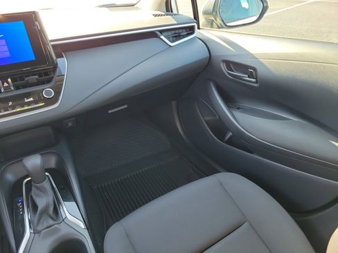 Certified 2024 Toyota Corolla LE image 17