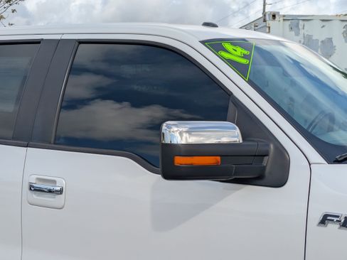 Used 2014 Ford F150 Lariat w/ Equipment Group 502A Luxury image 10