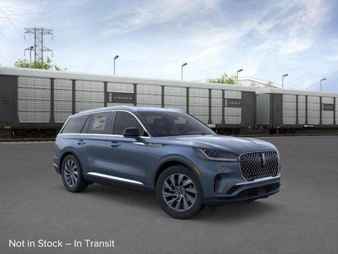 New 2026 Lincoln Aviator AWD image 7