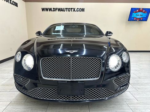 Used 2016 Bentley Continental GT image 3