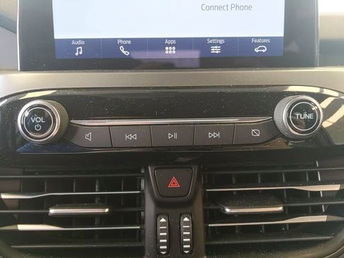 Used 2024 Ford Escape Active AWD/4WD image 21