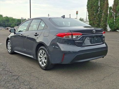 Used 2023 Toyota Corolla LE FWD image 12
