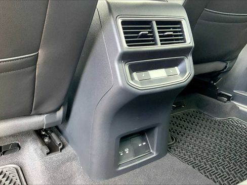 New 2026 Volkswagen Atlas Cross Sport SEL Premium R-Line AWD/4WD image 20