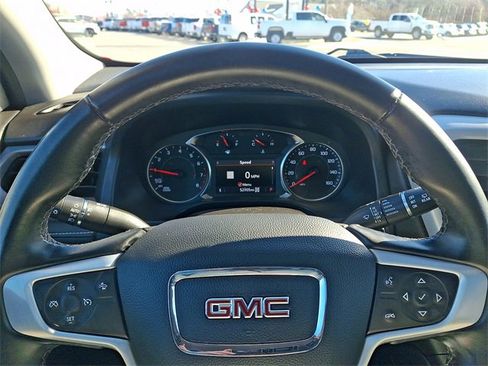 Certified 2023 GMC Acadia SLT image 20