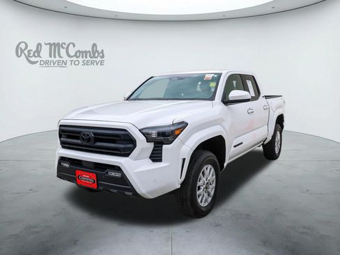 Certified 2024 Toyota Tacoma SR5 AWD/4WD image 1