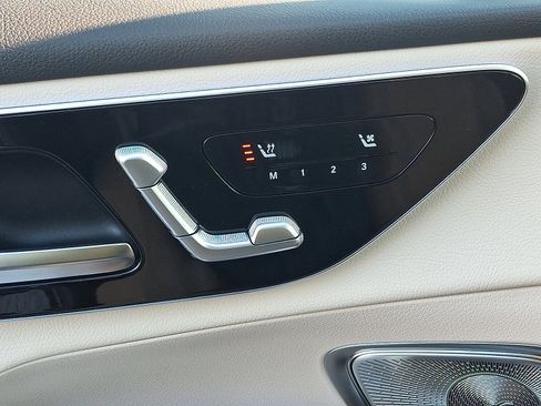 New 2026 Mercedes-Benz GLC 300 4MATIC image 14