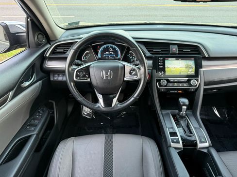 Used 2021 Honda Civic EX-L image 9