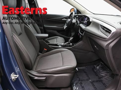 Used 2024 Buick Encore GX Preferred FWD image 23