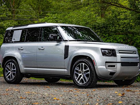 Used 2022 Land Rover Defender 110 XS Edition image 20