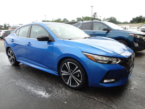 Used 2021 Nissan Sentra SR FWD image 3