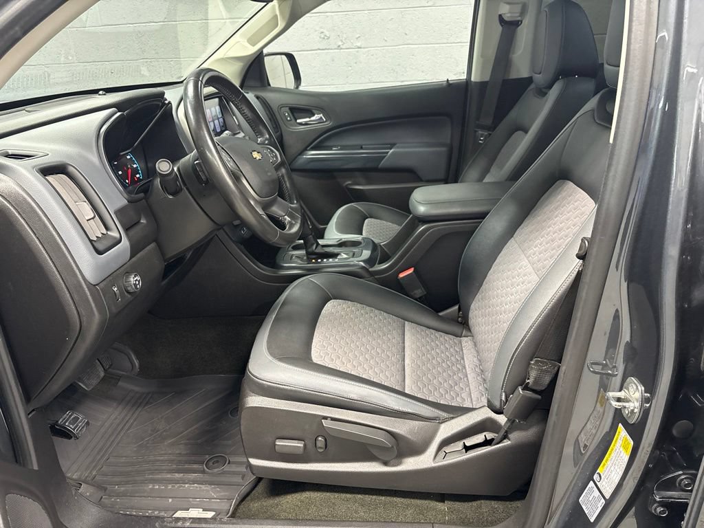 Used 2017 Chevrolet Colorado Z71 RWD image 15