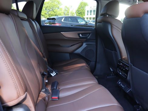 Used 2024 Acura MDX SH-AWD w/ Technology Package image 22