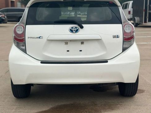 Used 2013 Toyota Prius C Two FWD image 6