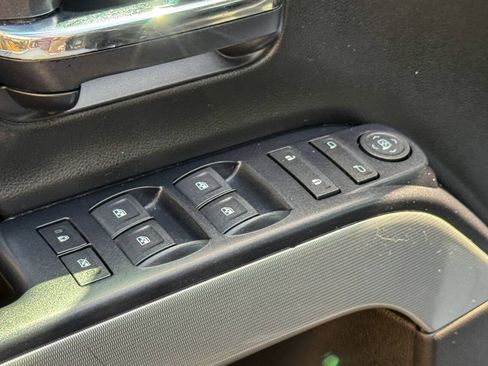 Used 2017 Chevrolet Silverado 1500 LT w/ All Star Edition AWD/4WD image 26