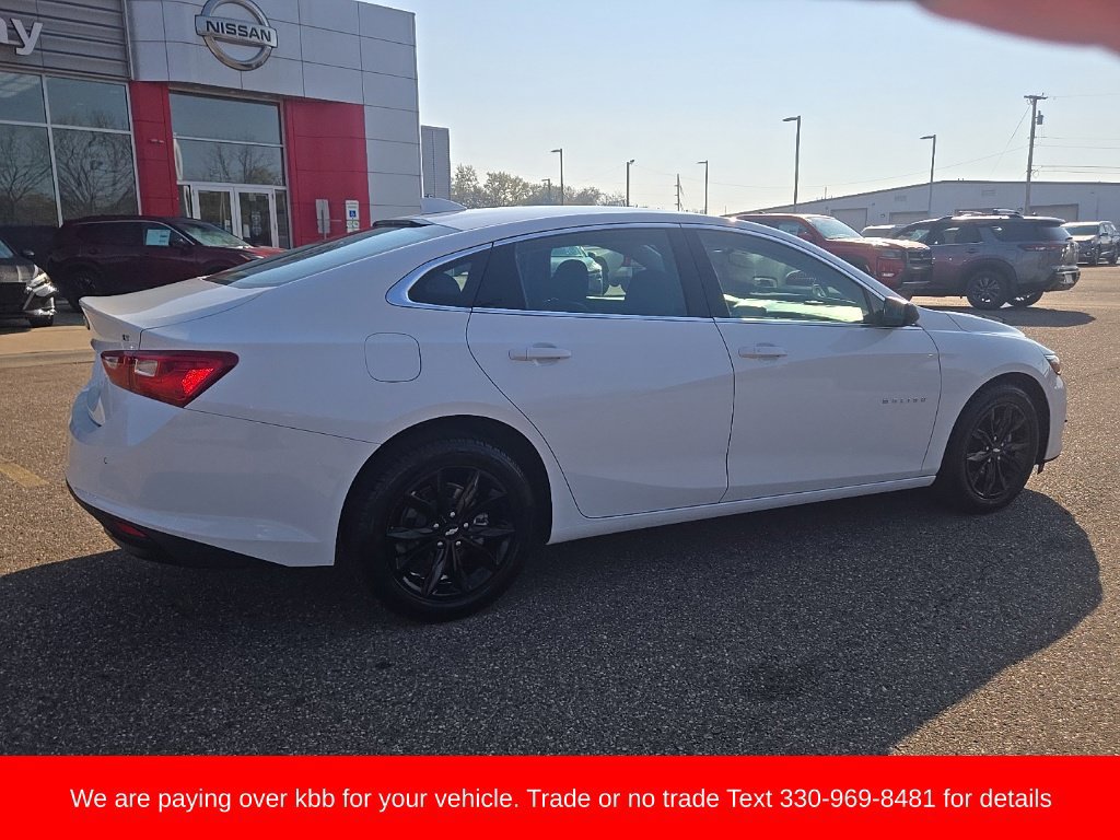 Used 2024 Chevrolet Malibu LT FWD image 7