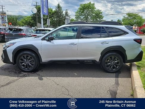 Used 2023 Subaru Outback Onyx Edition AWD/4WD image 25