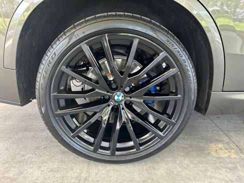 Used 2025 BMW X5 sDrive40i w/ M Sport Package RWD image 22